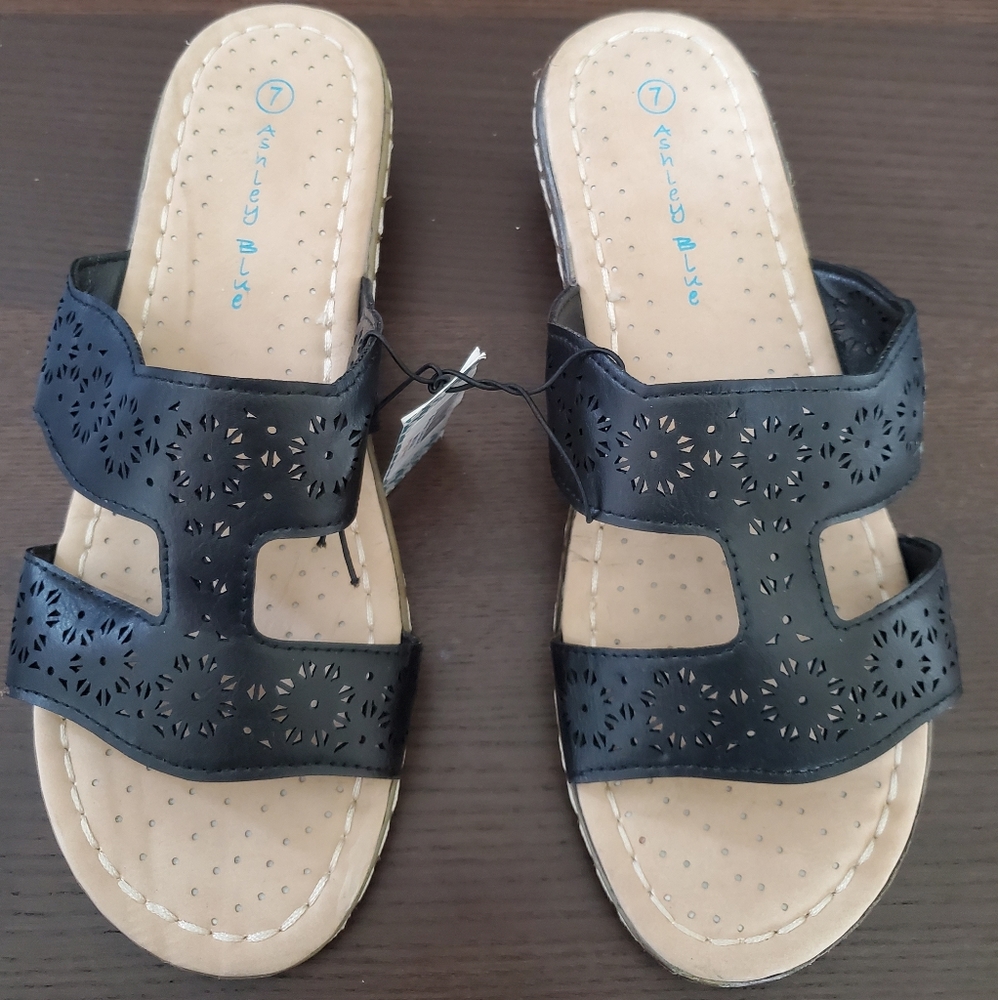 NEW Ashley Blue comfort t-strap slide on sandal
